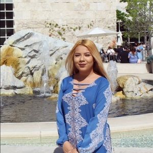 Meet your Posher, Jasmin